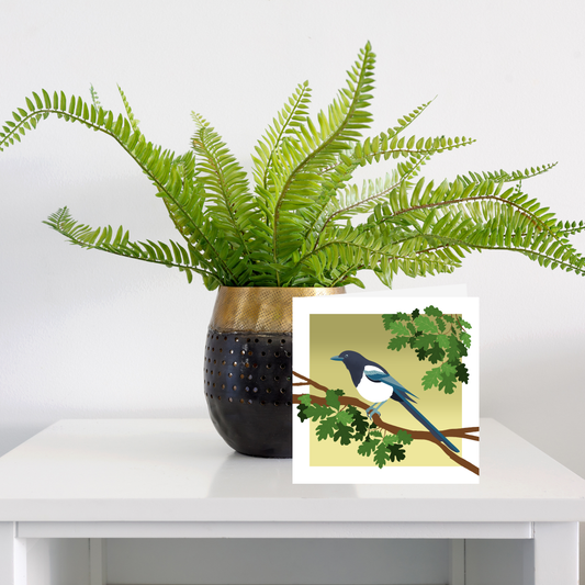 Square greeting card  - Magpie
